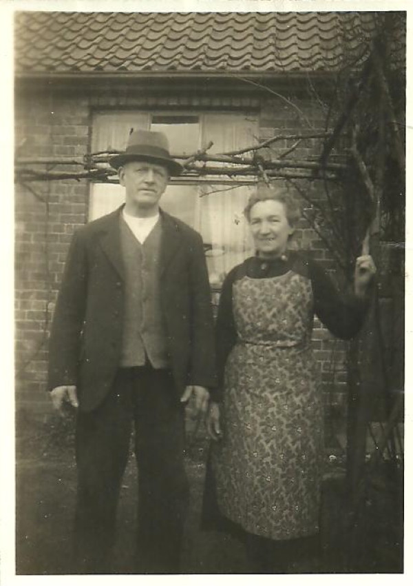 herbert-and-annie-elizabeth-cammidge-600x850.jpg