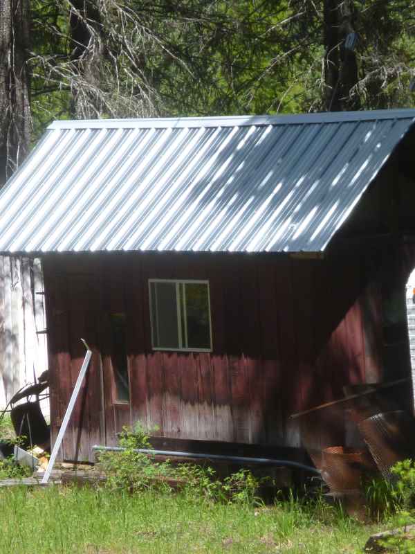 The color of the dark red paint is remeniscent of old time barns; oxblood and iron oxide...