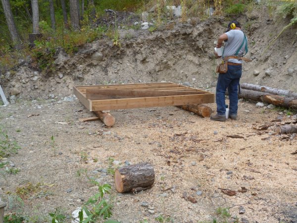 Floor joists in place...