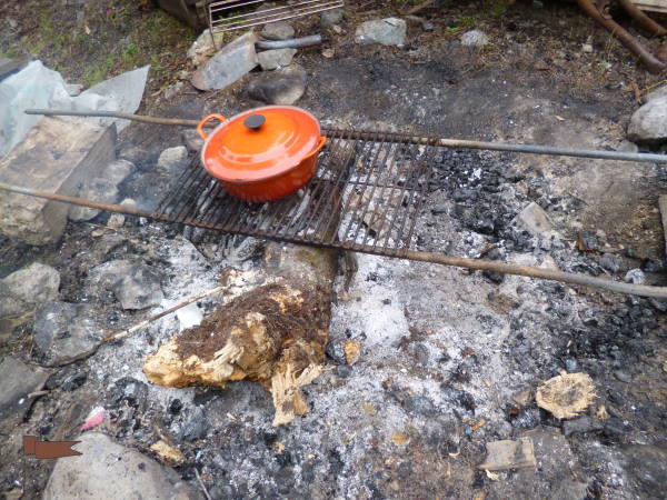 Cooking over an open fire with a Dutch oven