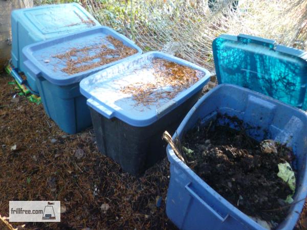 Trash Can Composting with Rubbermaid tubs